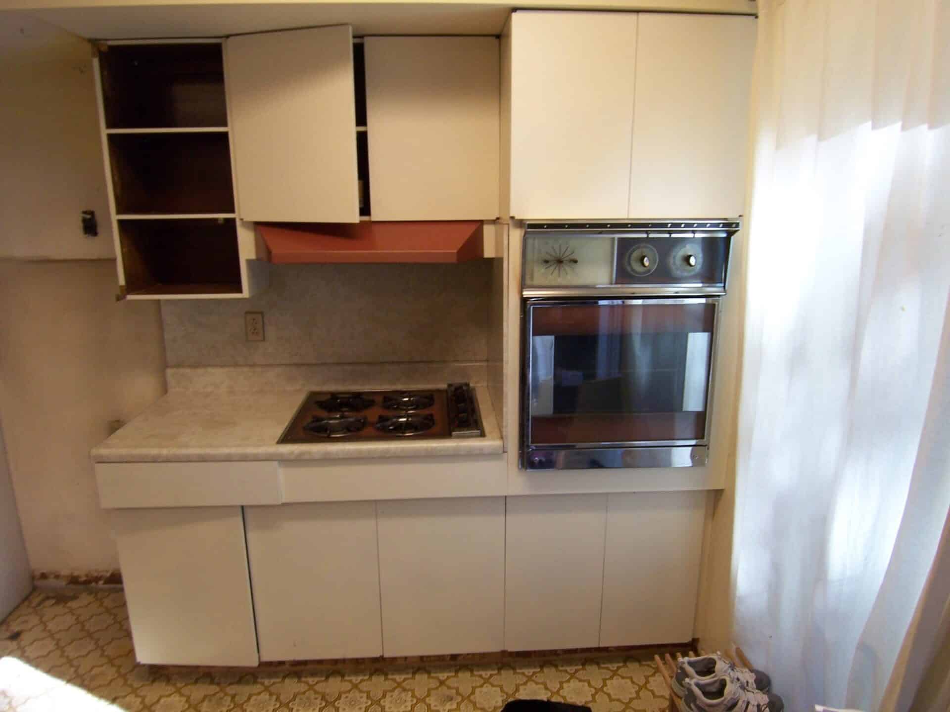 Before update - Outdated Kitchen