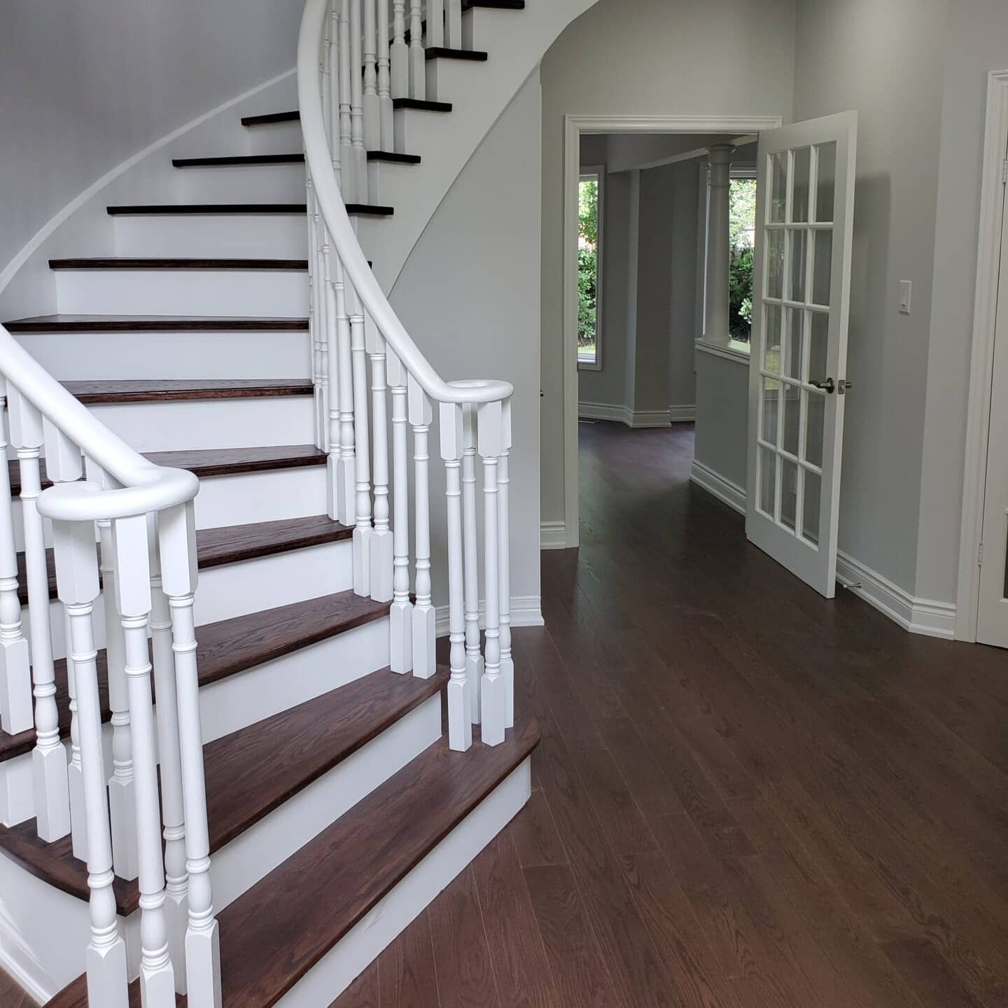 Laminate plank installation