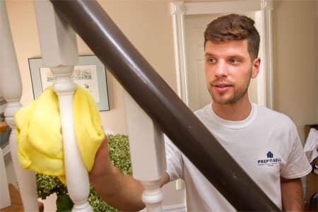 Fraser Valley deep cleaning services – living room before