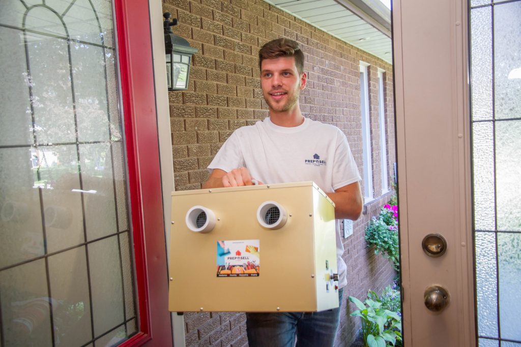 Ozone generator running to remove pet odours in Mission