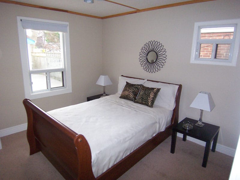 Neutral-toned living room staging