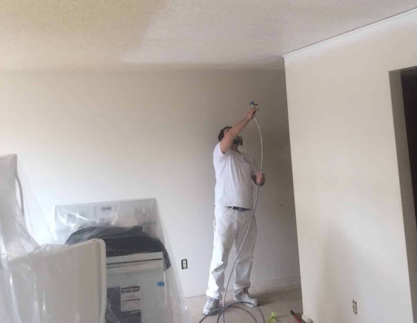 Accent-wall makeover – Coquitlam | Prep’n Sell