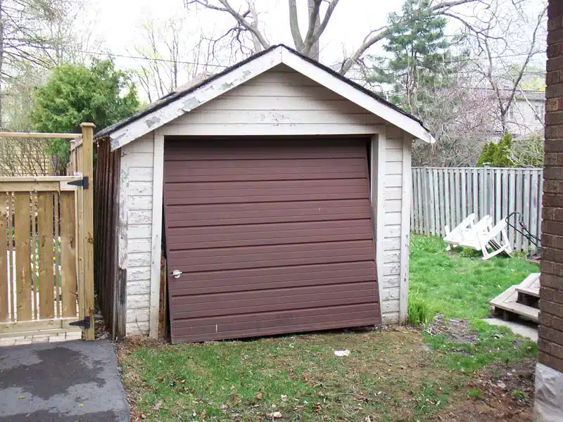 Exterior decluttering in Langley – backyard shed removal before