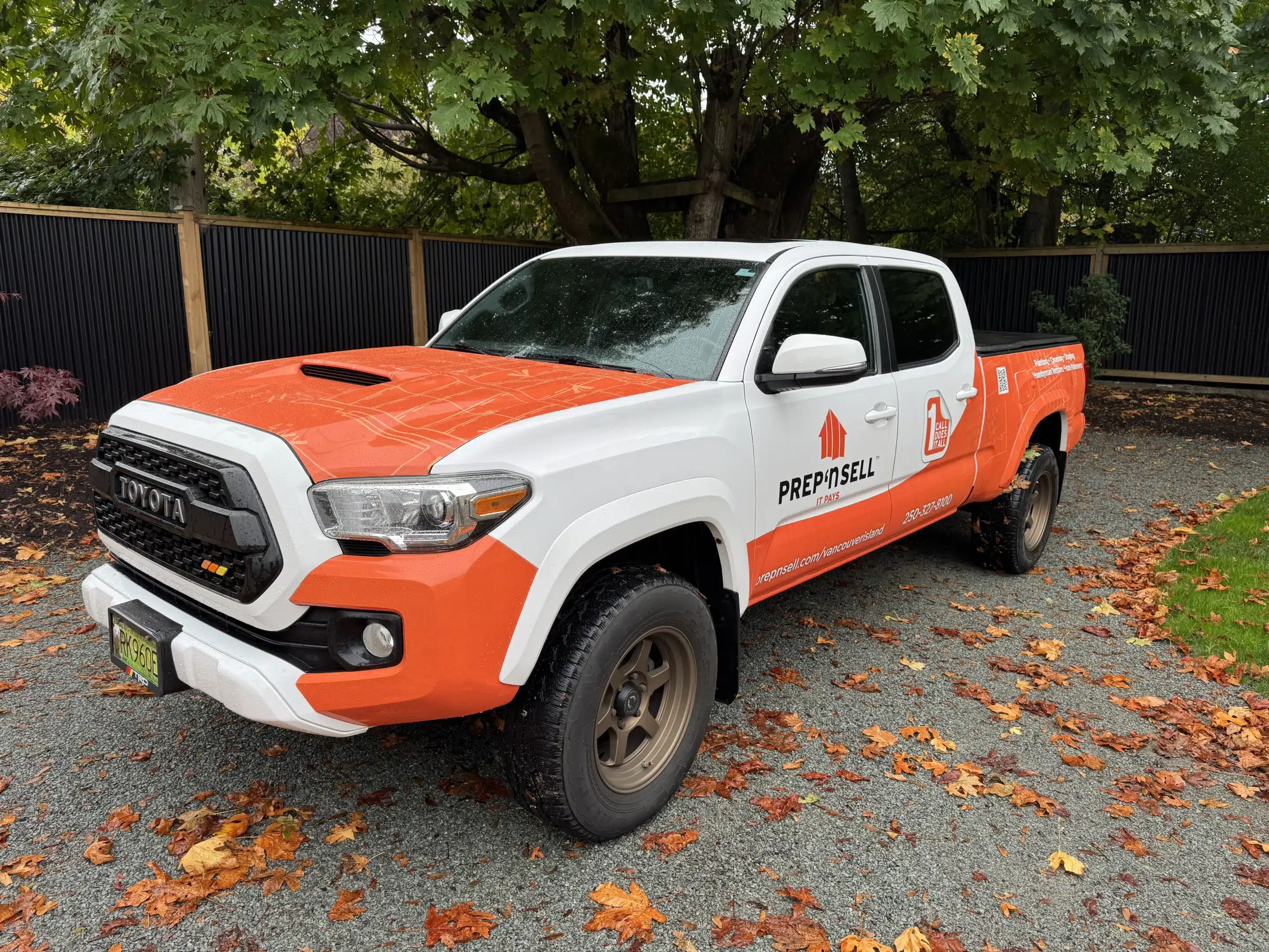 Prep'n Sell Vancouver Island curb appeal with branded truck