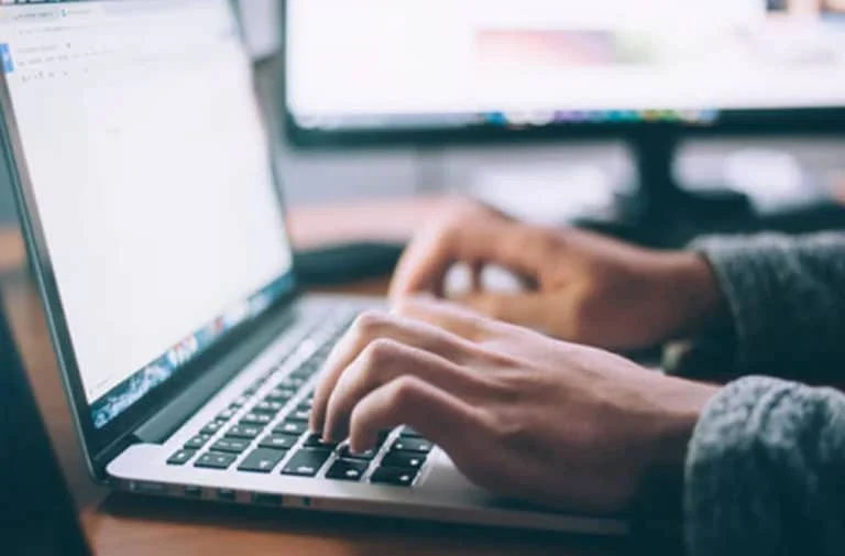 Join the Prep'n Sell franchise family and benefit from comprehensive training and coaching. Our robust support system ensures you have the skills and knowledge to succeed. Learn more about how our franchise program can help you build a thriving business.